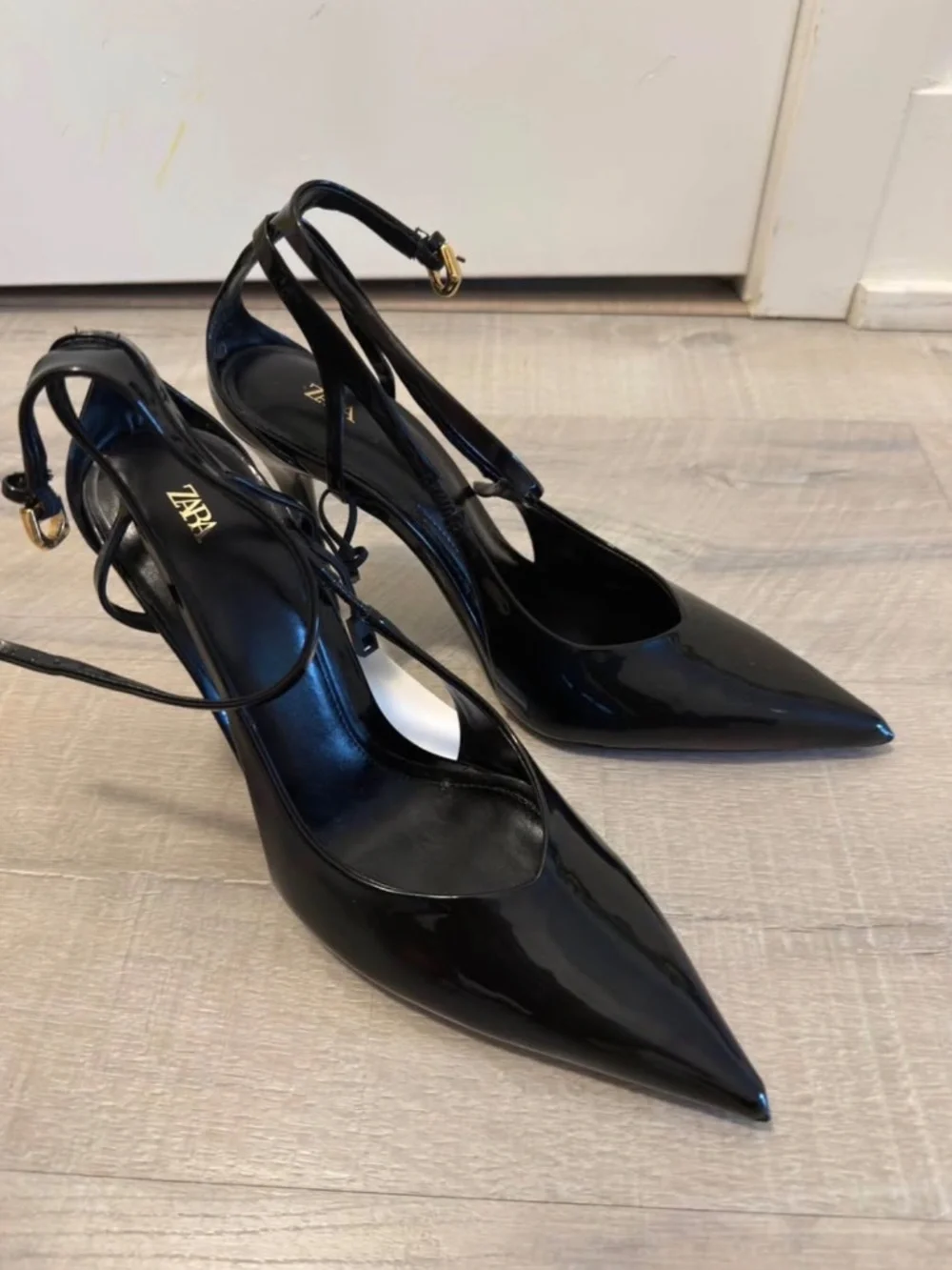 Zara patent leather high heels - Picture 4 of 4
